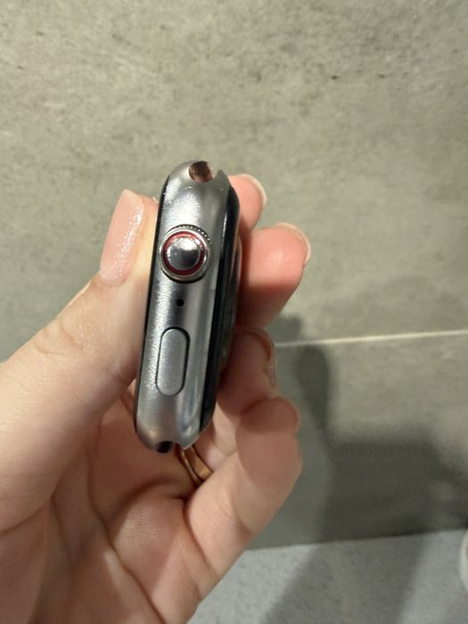 Apple Watch часы капсула series 7 45 mm