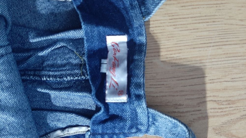 Spodnie damskie ogrodniczki Pull &Bear L