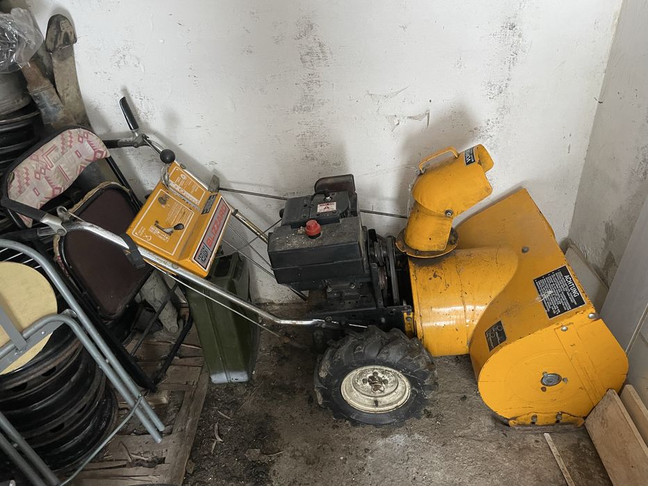 Снігоприбиральна машина