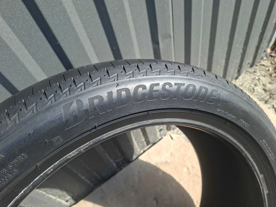 Шини Б/У 4шт 215/45 R18 89W Bridgestone Turanza T005A .