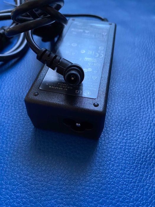 Блок живлення для монітора LG 19V 3.42A (6.5*4.4 mm) 65W+ кабель 220V