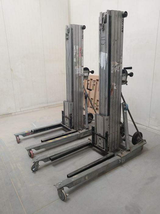 Podnośnik masztowy, madej, podnośnik towarowy, cena za nr 1