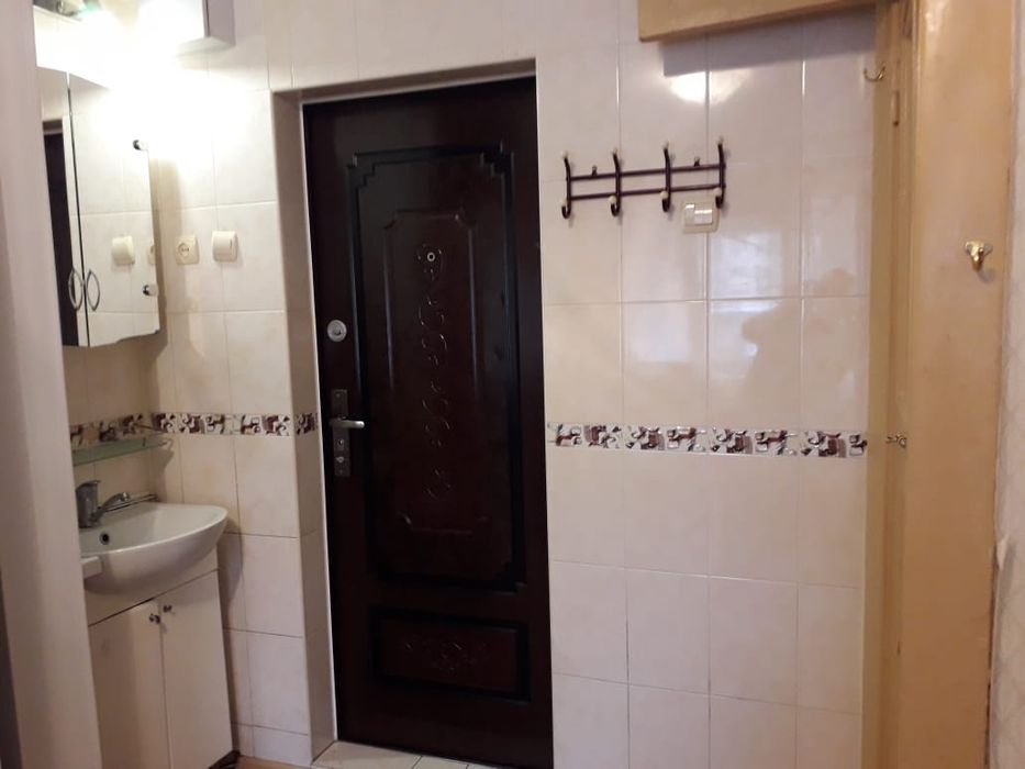 Комунальна квартира в Центрі міста.