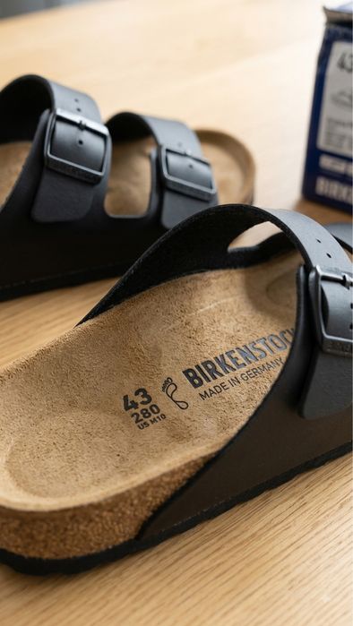 Birkenstock Arizona PROF Pretas (Tam. 43) – Novas na Caixa (Sola Super-Grip)