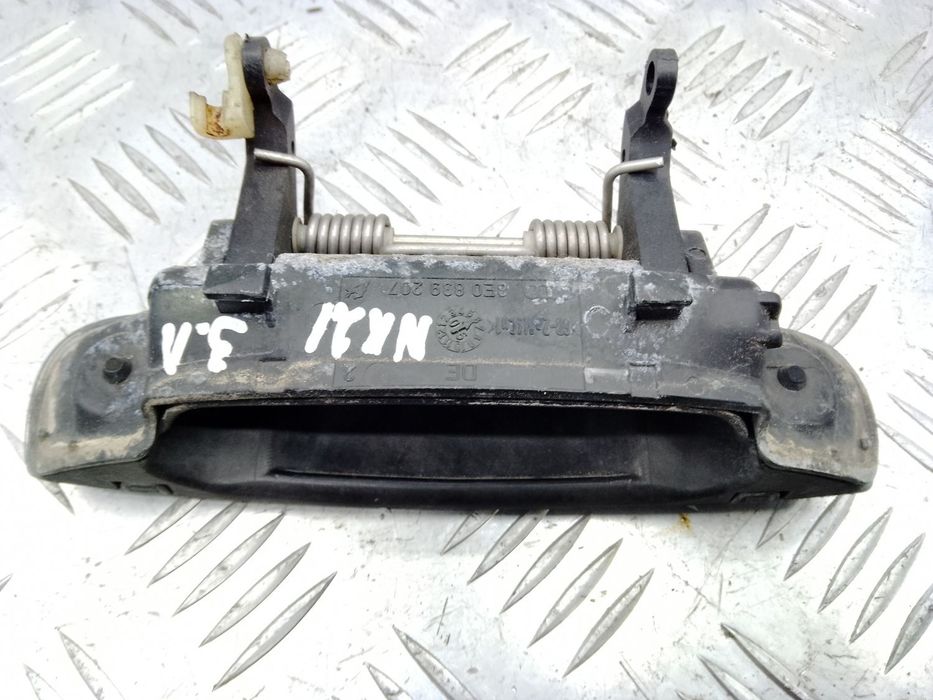 Ручка двери наружная 8E0839207 для Audi A4 B7 2004-2007