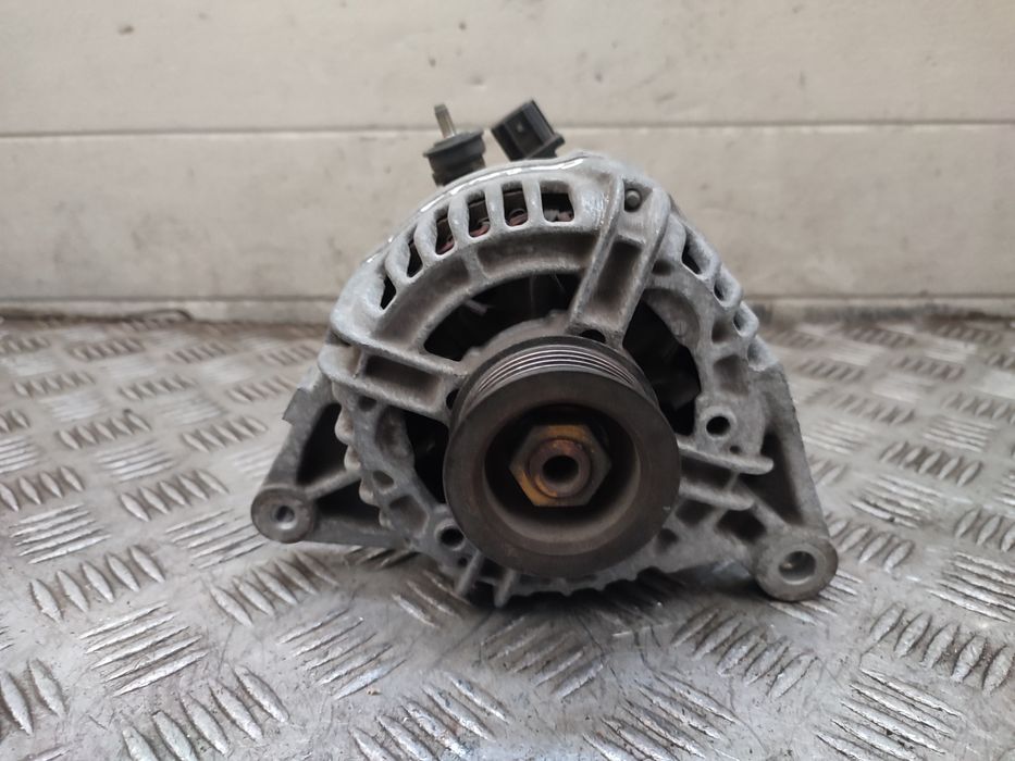 Toyota Corolla E-12 1.4 16v alternator