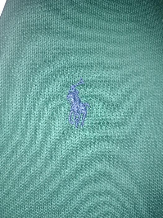 Polo Ralph Lauren verde de manga comprida (tamanho M júnior)