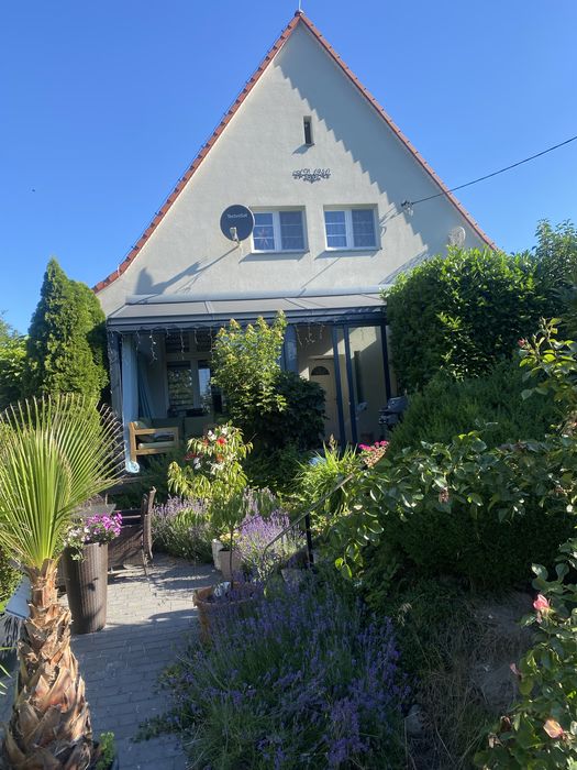 Dom na wsi, duzy, przestronny