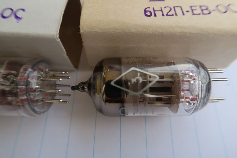 Lampy elektronowe 6N2P-EW