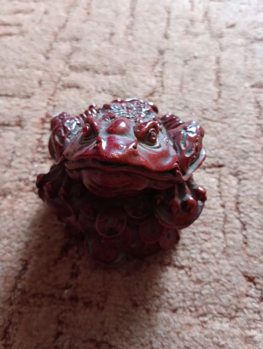 Статуэтки жабы китайские