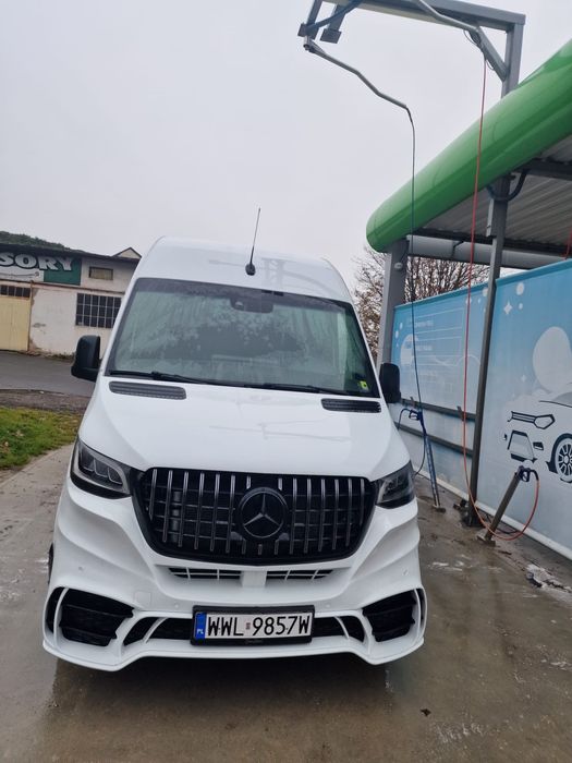 Mercedes Sprinter 319 3.0 v6 automat