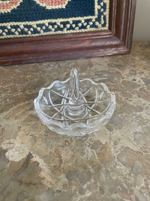 Pratinho de cristal – ideal para bijuteria ou petiscos!