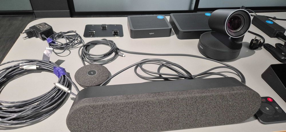 ZESTAW do wideokonferencji Logitech Rally ULTRA HD System