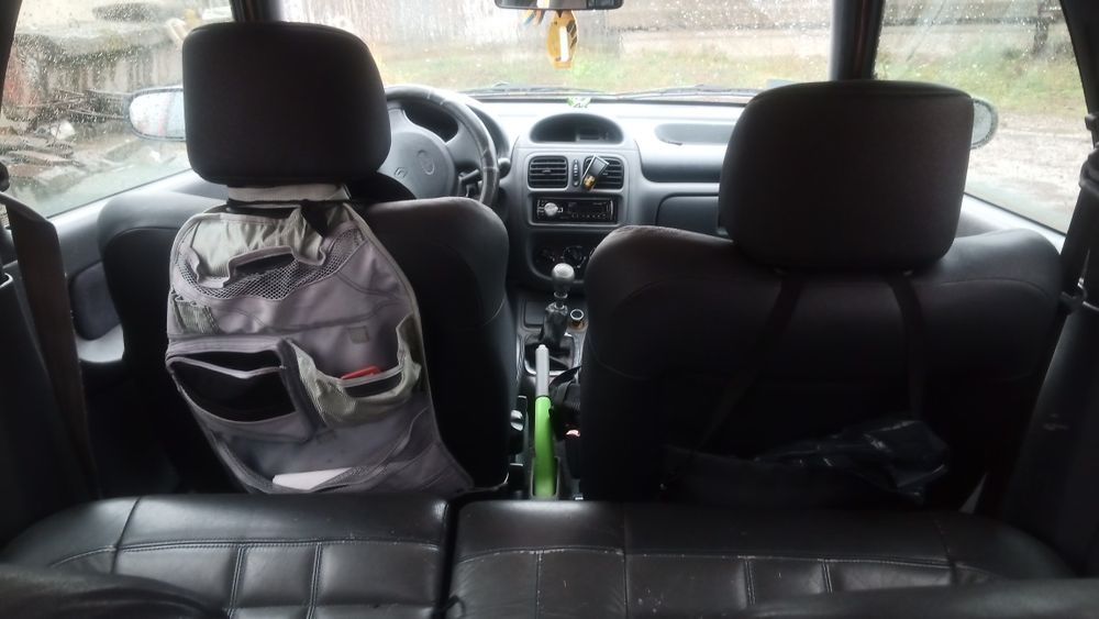 Renault Clio 2 1999 р 2000 $