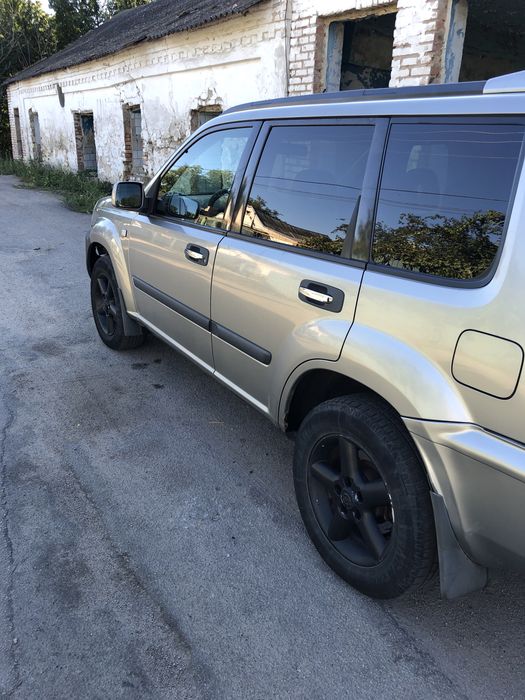 Продам Nissan X-Trail 2002 року.