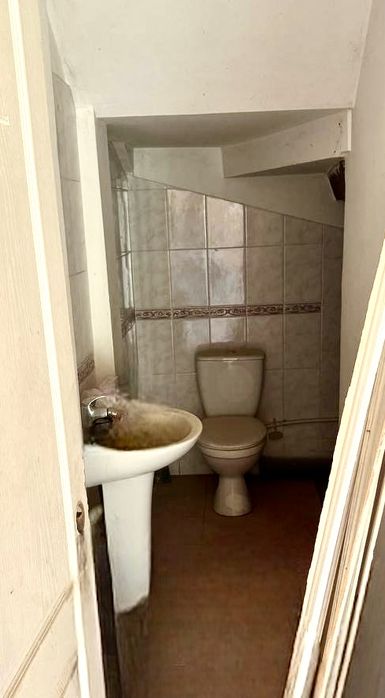 Продається промислова база в рні вул. Залізняка