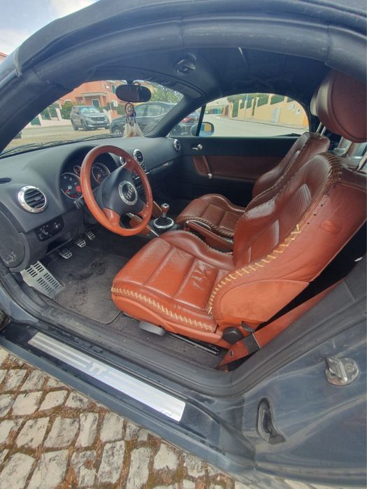 Audi TT 1.8t versão baseball - cabrio