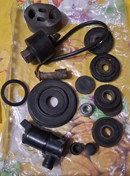 Кліпси фари, заглушка, різне Форд ескорт