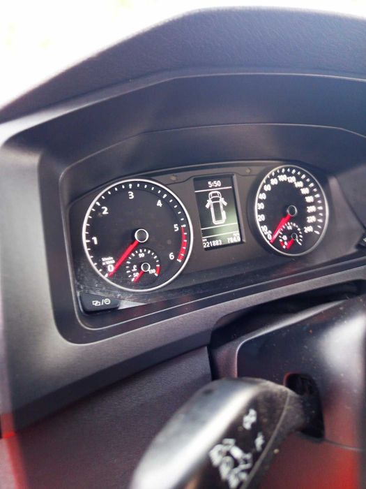 Подам Volkswagtn Transporter T6