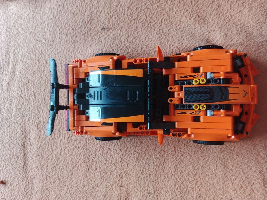 LEGO Technic 42093 Chevrolet Corvette ZR1