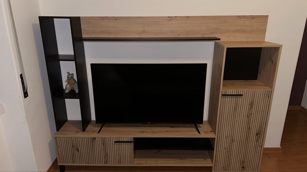 estante TV RETIMNO