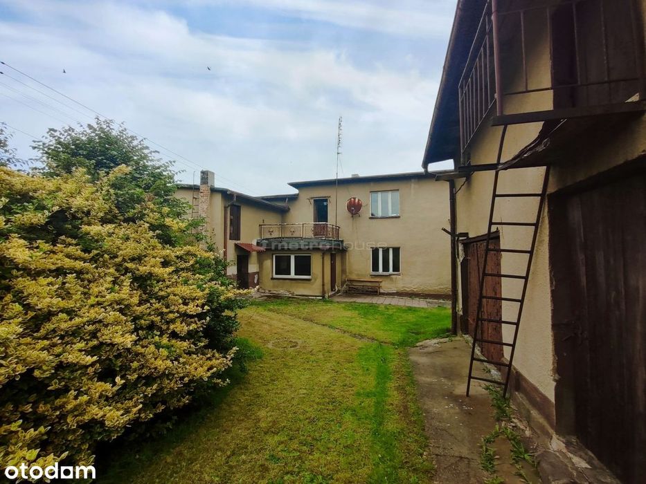 Piwonii CENTRUM - Dom 245 m² - działka 1772 m²