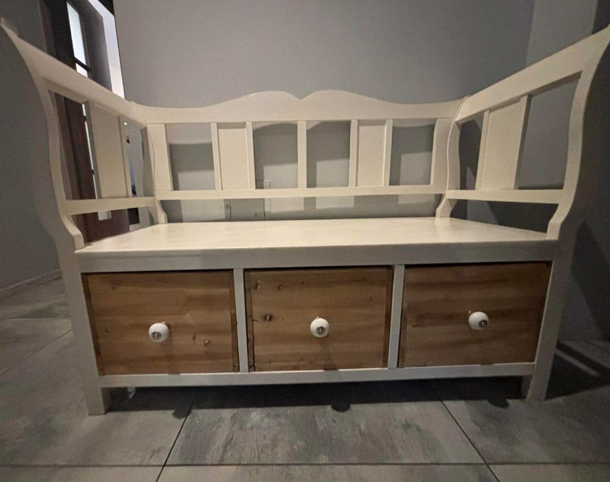 Sprzedam ławeczkę z szufladami