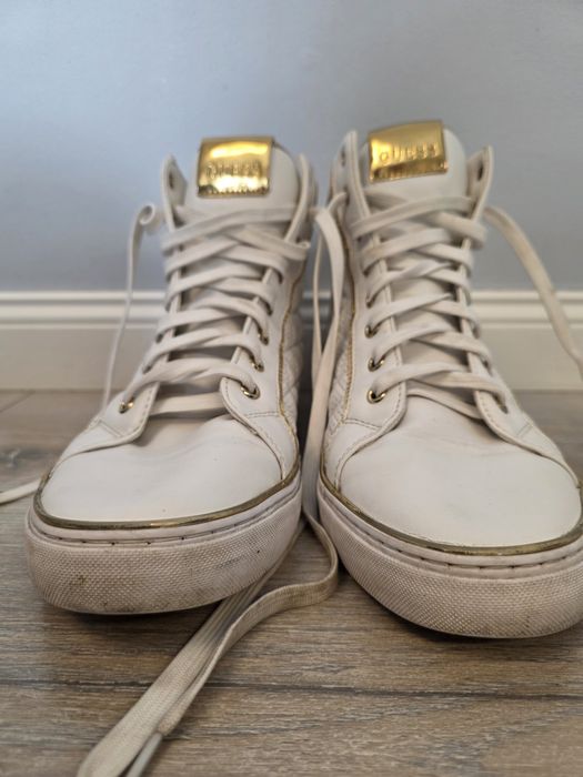 Wysokie Sneakersy GUESS roz. 44 | Biało-Złote