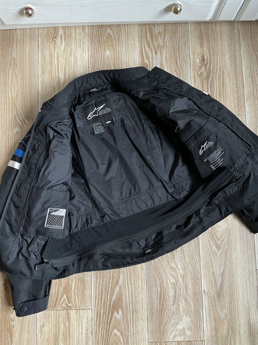 Alpinestars Stella. Класна жіноча мотокуртка в стані нової! S розмір
