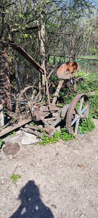 Сінокосарка. Кінна косарка.Тракторна косарка.+ Колеса, коси в коплект