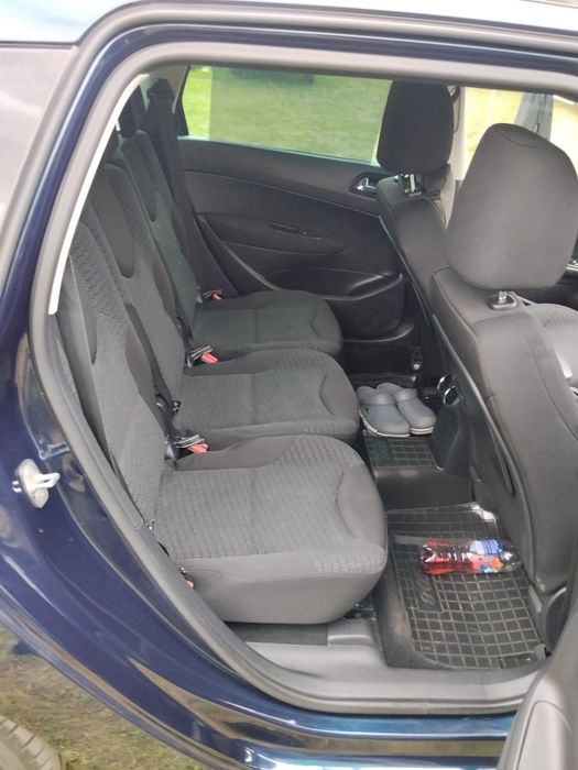 Peugeot  308 sw spot.