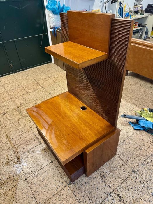 Movel TV madeira maciça