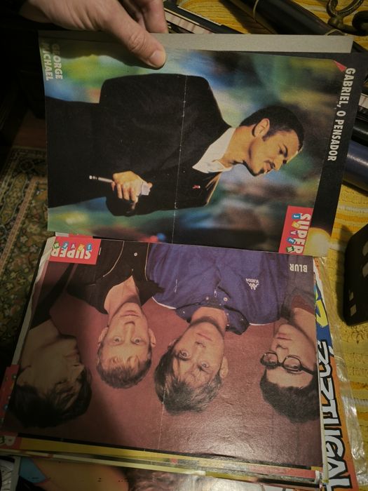 Vendo coleção +350 pósteres TV guia, TV mais, JN, revista super jovem