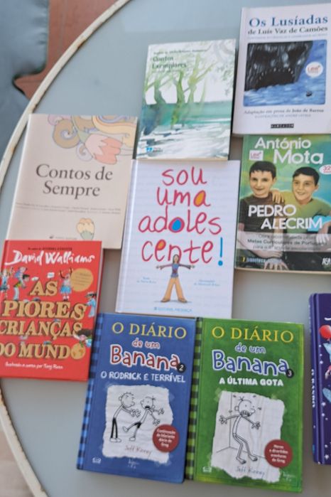 Livros infantis e juvenis
