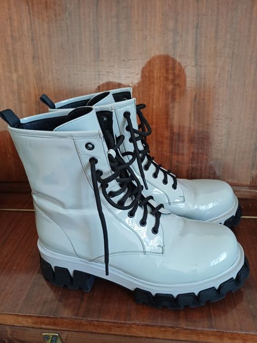 Весняно осінє взуття