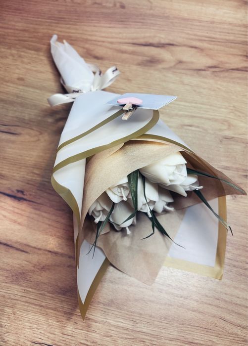 Świece sojowe kwiaty