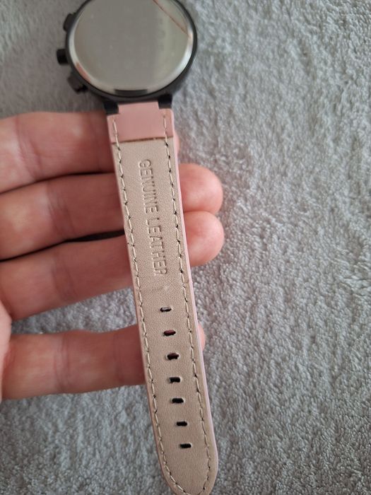 LV Louis  Vuitton  zegarek