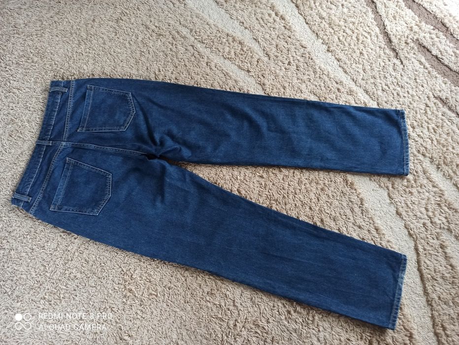 Damskie spodnie Reserved rozmiar 40 straight