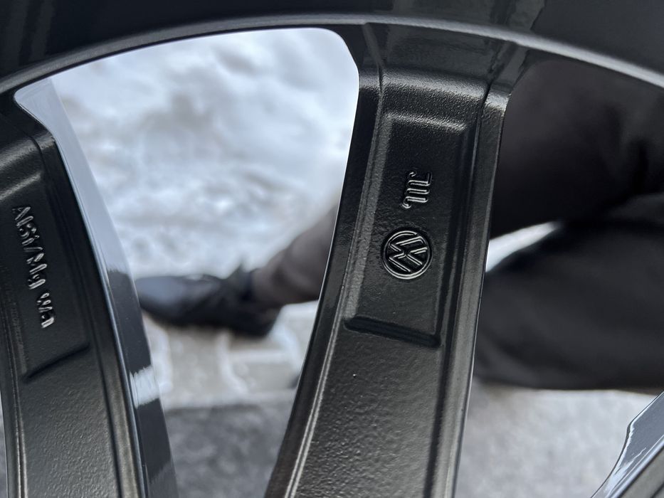 Диски титани R18 Vag Monterey 5x112 ET44 ЦО57.1 passat b8 tiguan id3