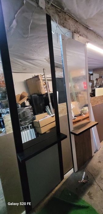 Konsola fryzjerska / Barbera. Lustro z półka