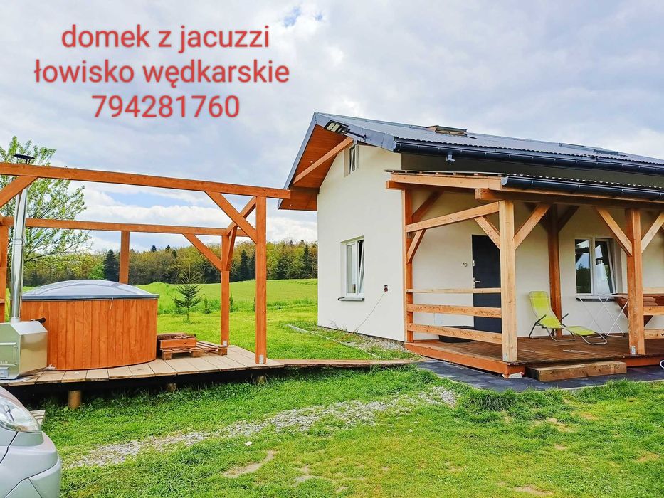 Domek nad stawem , las ,jacuzzi ,łowisko wędkarskie, Bieszczady