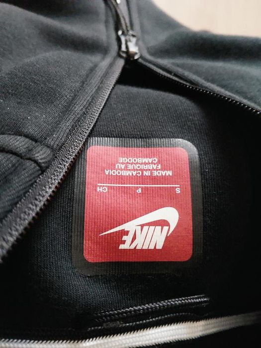 Nike Teech Fleece Black