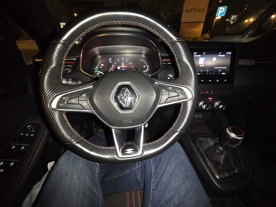 Carro Renault Clio RS Line