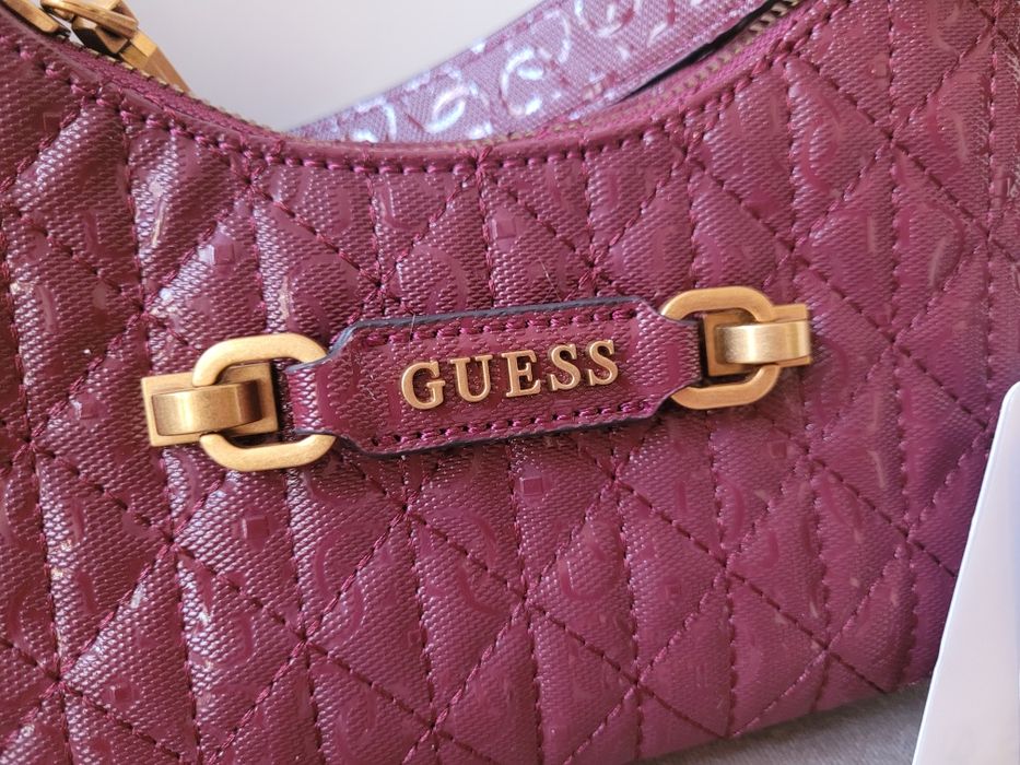 Torebka Torebeczka Damska Guess Aveta Mini