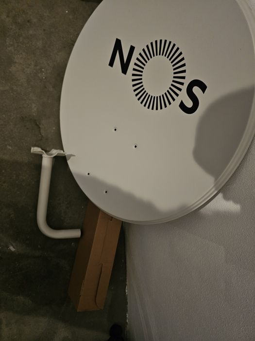 Antena parabólica NOVA