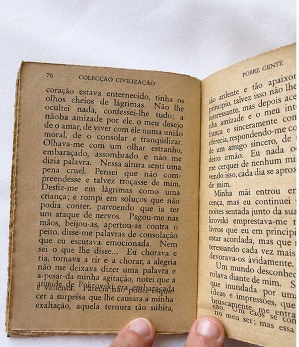 Livro Dostoiéwski – Pobre Gente Colecção Civilização – Série Amarela n.º 11
