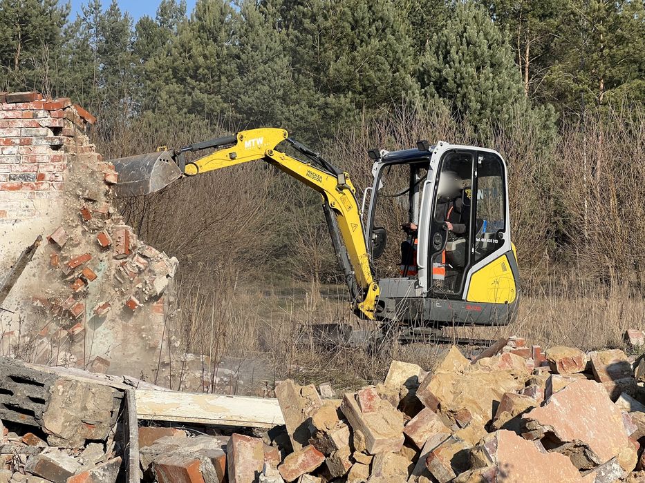 Uslugi minikoparką roboty ziemne
