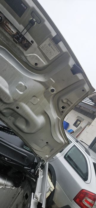 Maska trafic vivaro primastar 2000  - 2014 srebrna