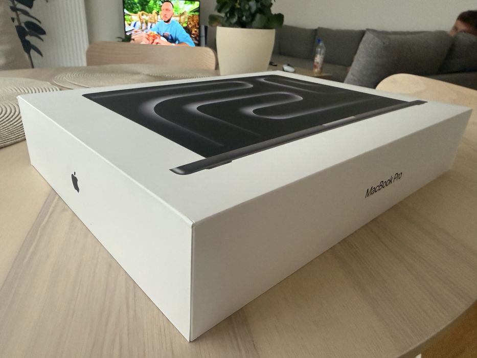 Macbook pro M4.