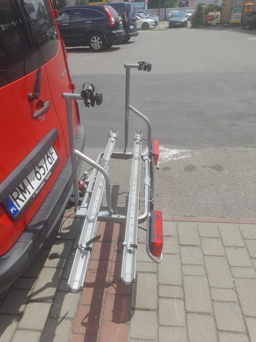 Bagażnik Rowerowy na HAK Pod 2 Rowery W Pełni Sprawny !
